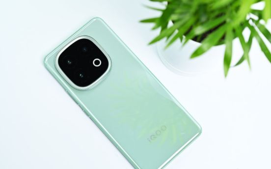 开云中国：OriginOS60加持！iQOO15Ultra这波系统优化太狠了(图4)