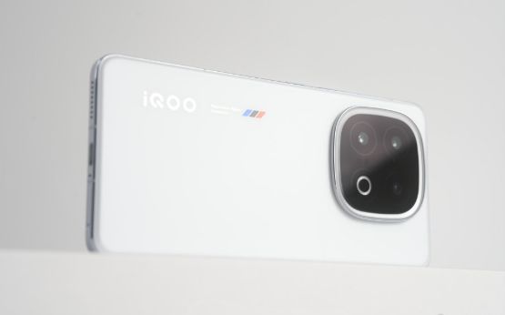 开云中国：OriginOS60加持！iQOO15Ultra这波系统优化太狠了(图5)